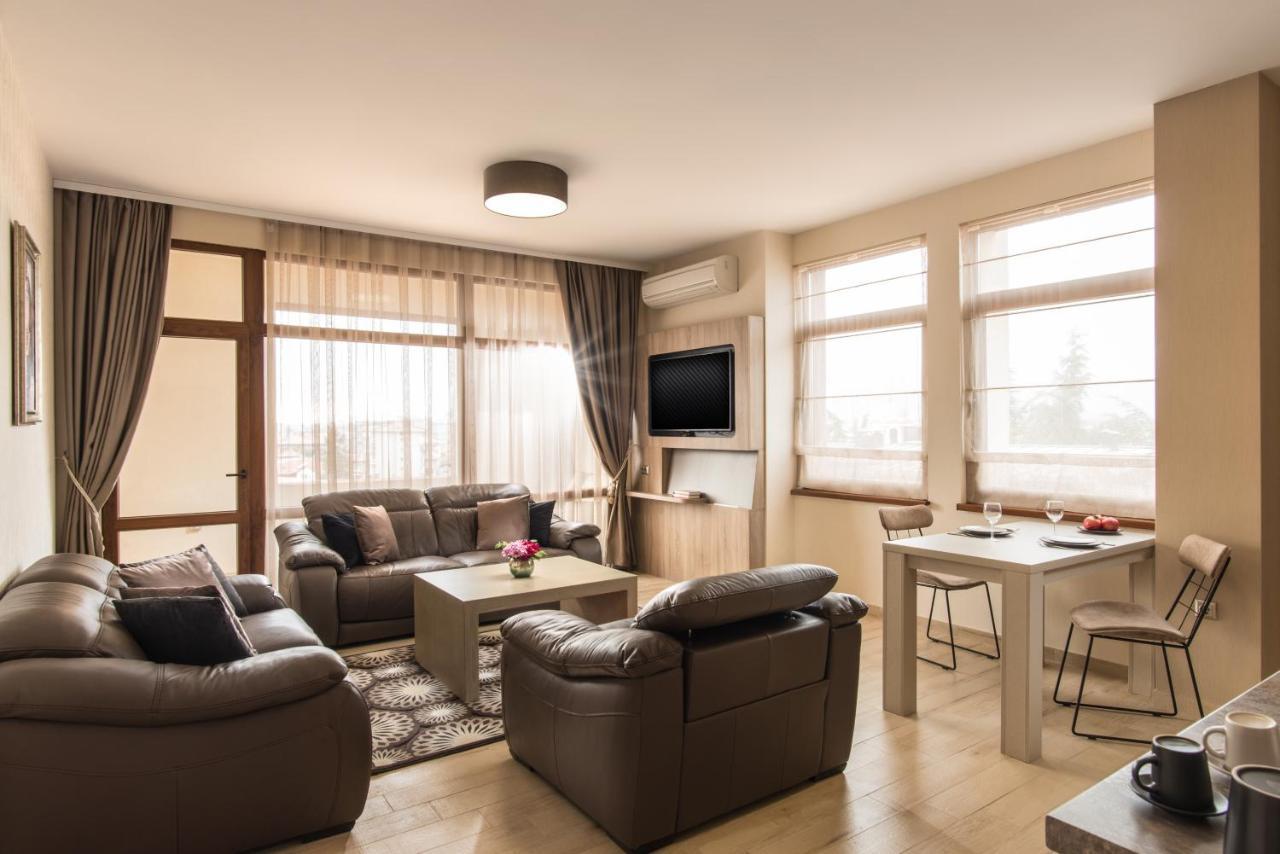 Boutique Apartments - Sevtopolis Kazanlŭk Esterno foto