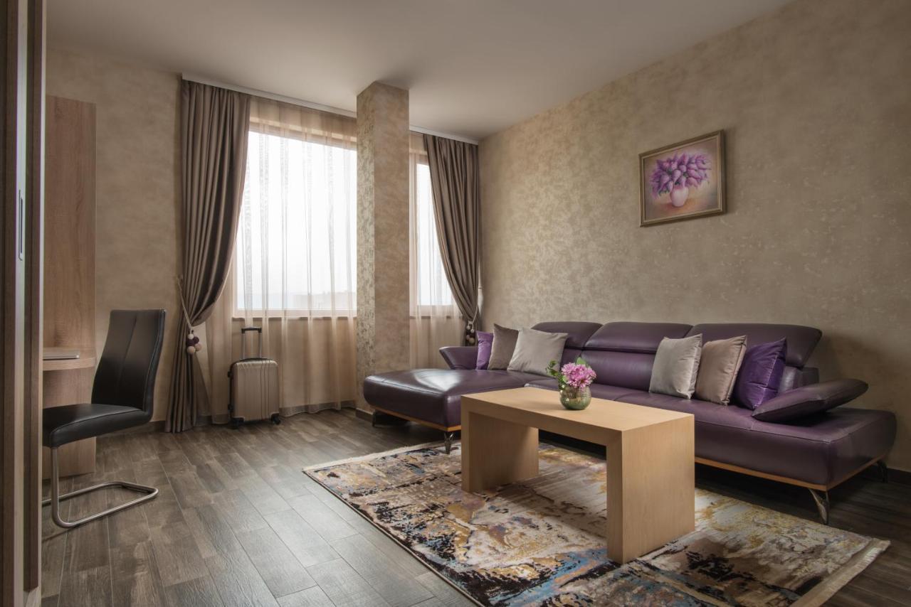 Boutique Apartments - Sevtopolis Kazanlŭk Esterno foto