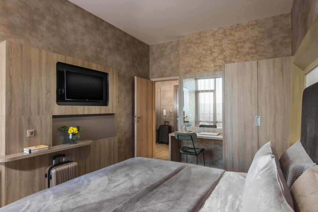 Boutique Apartments - Sevtopolis Kazanlŭk Esterno foto