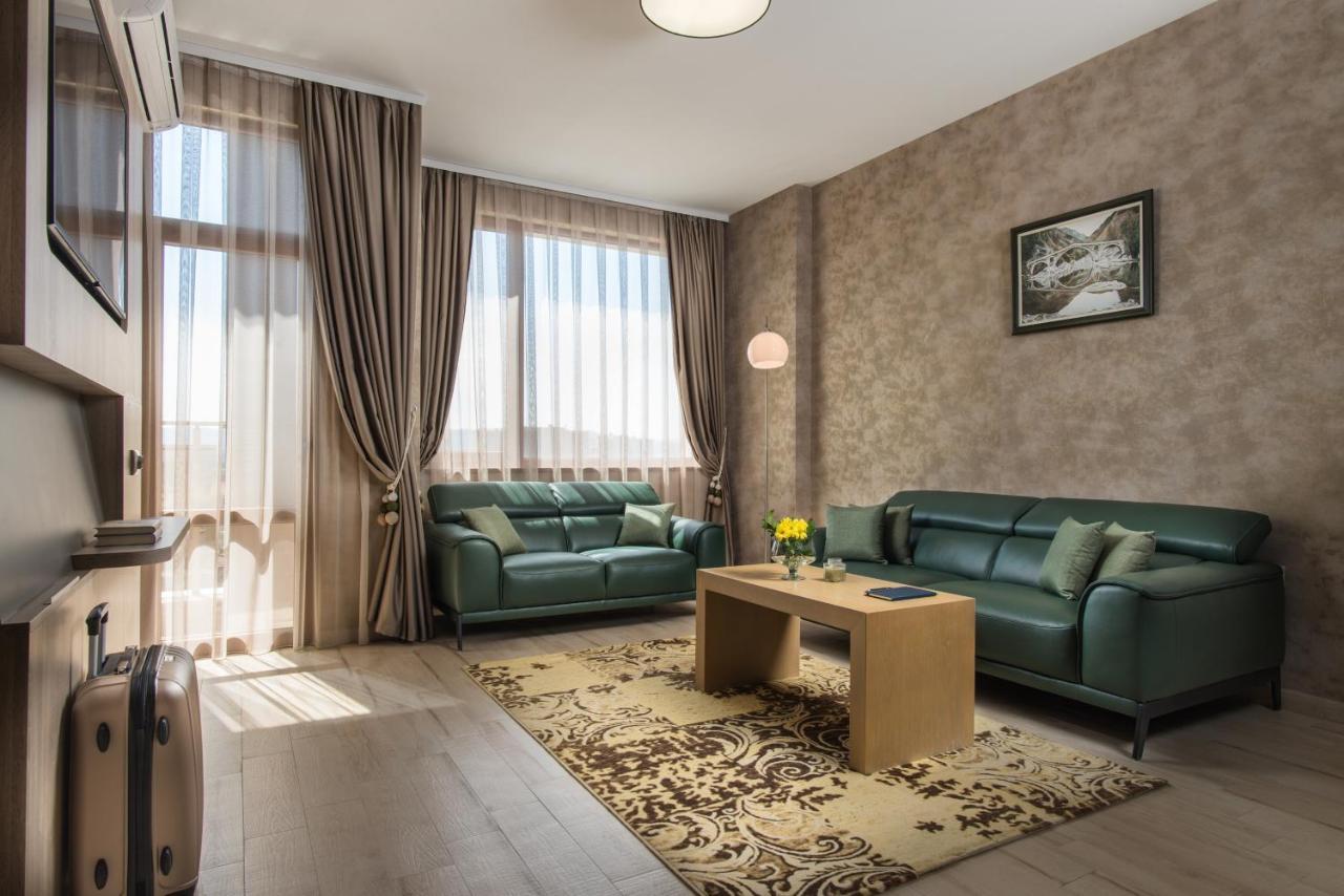 Boutique Apartments - Sevtopolis Kazanlŭk Esterno foto