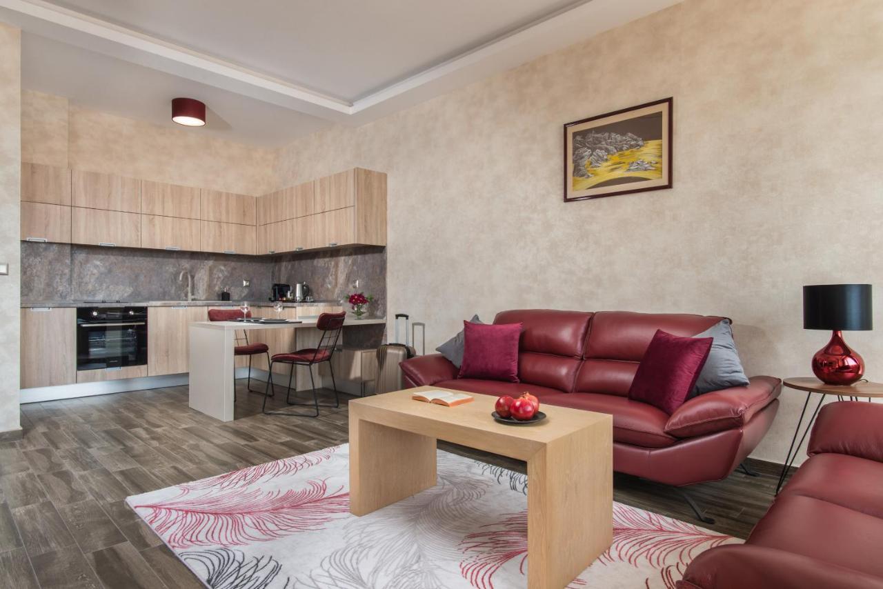 Boutique Apartments - Sevtopolis Kazanlŭk Esterno foto