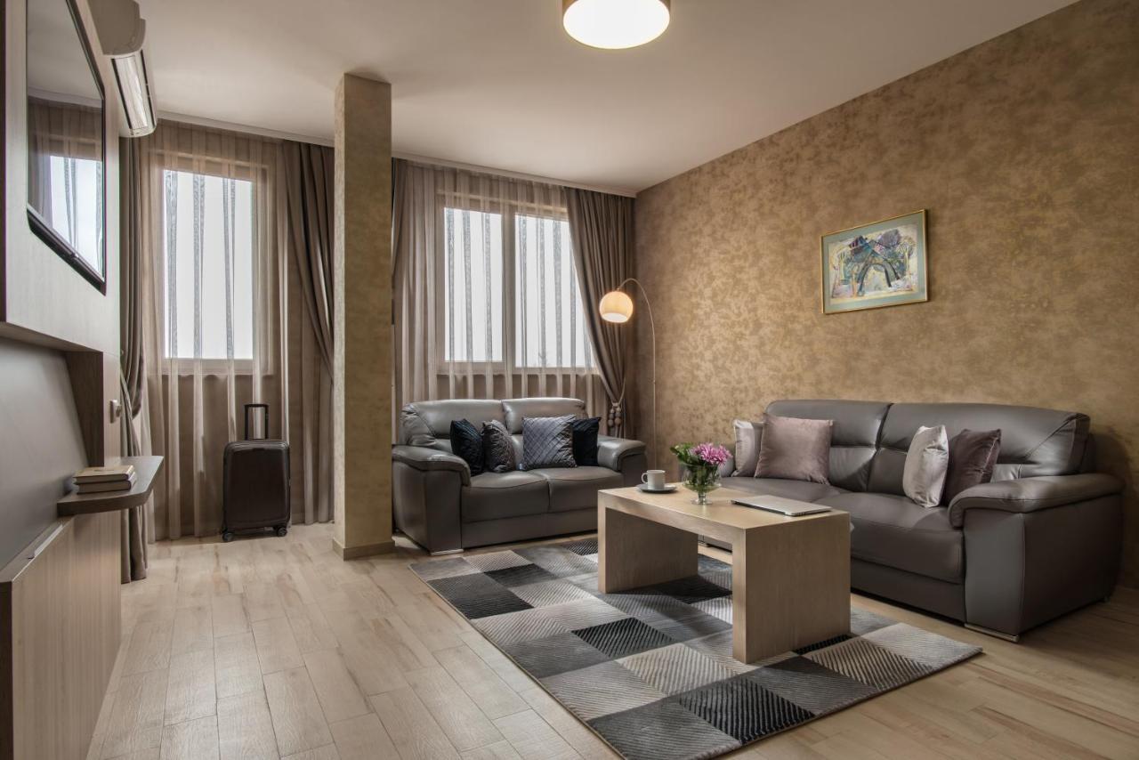 Boutique Apartments - Sevtopolis Kazanlŭk Esterno foto